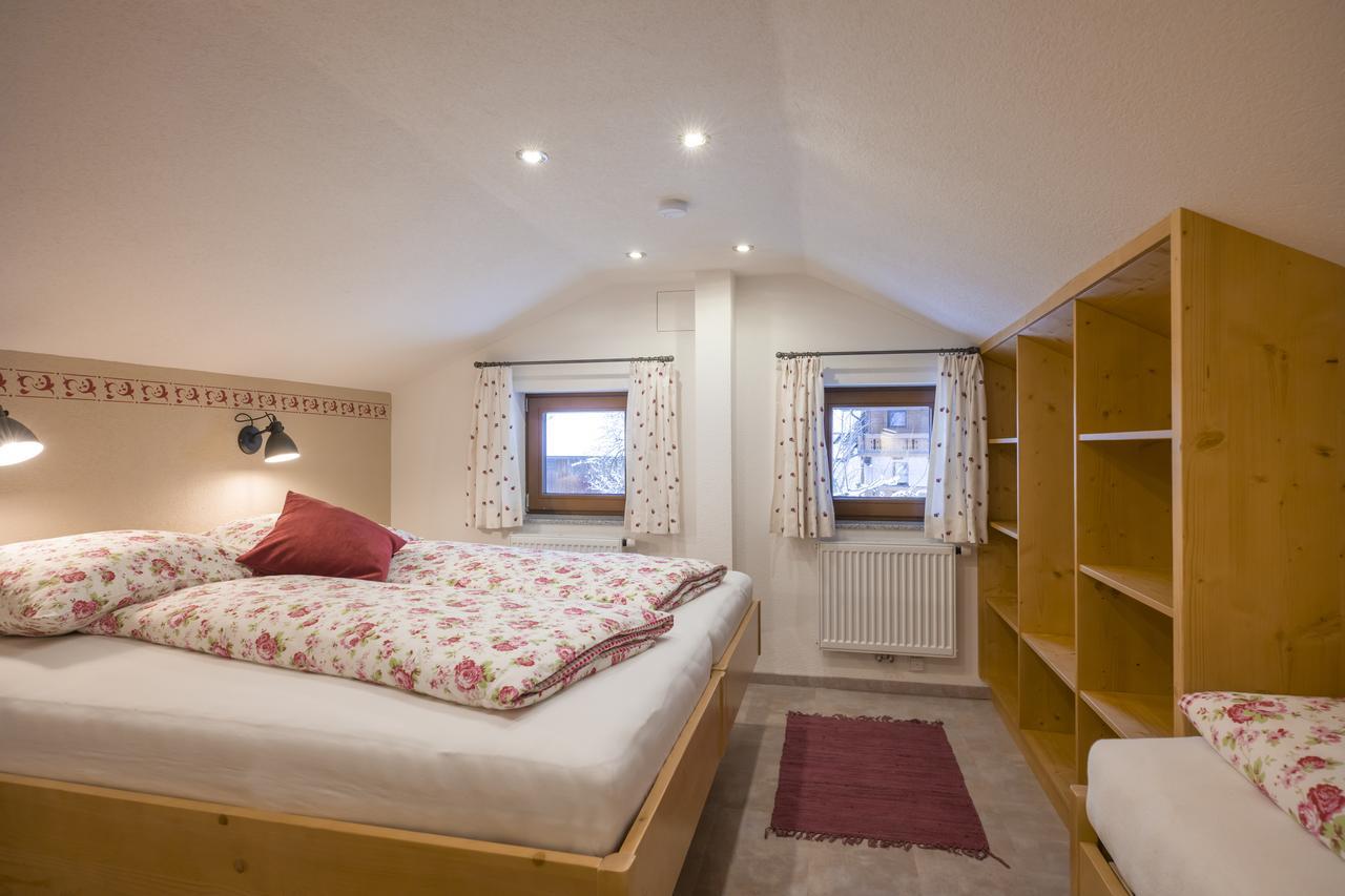 Hof Neuhaus Apartment Майерхофен Екстериор снимка