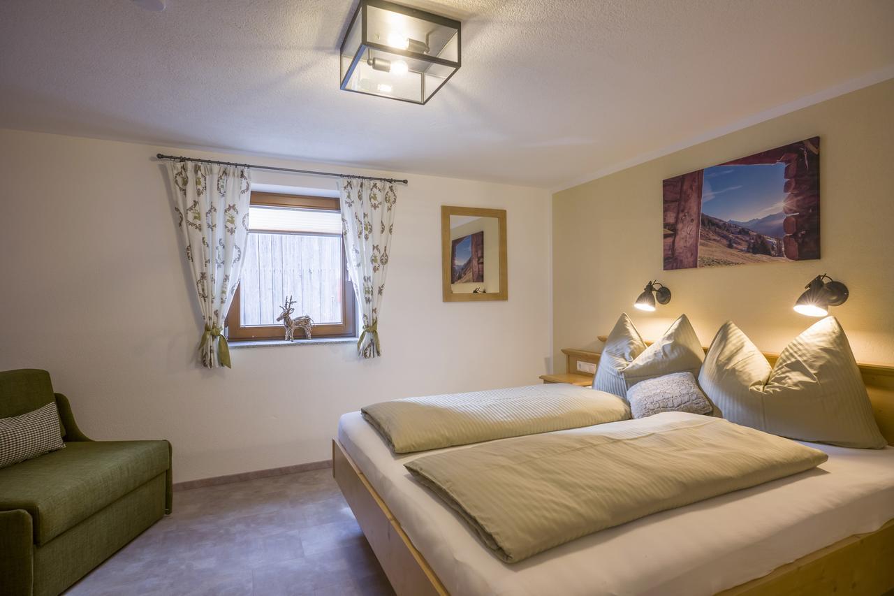 Hof Neuhaus Apartment Майерхофен Екстериор снимка