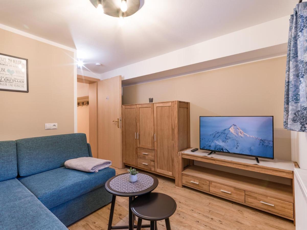 Hof Neuhaus Apartment Майерхофен Екстериор снимка