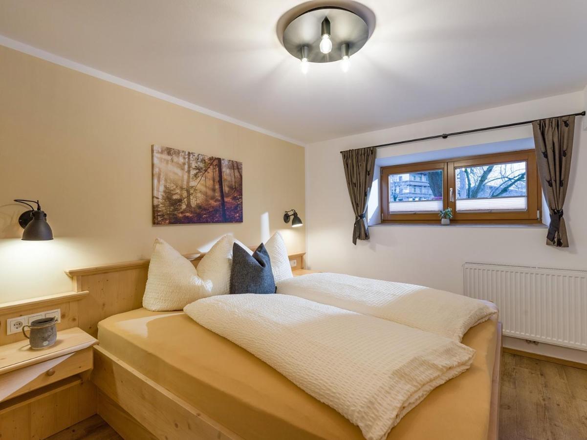 Hof Neuhaus Apartment Майерхофен Екстериор снимка