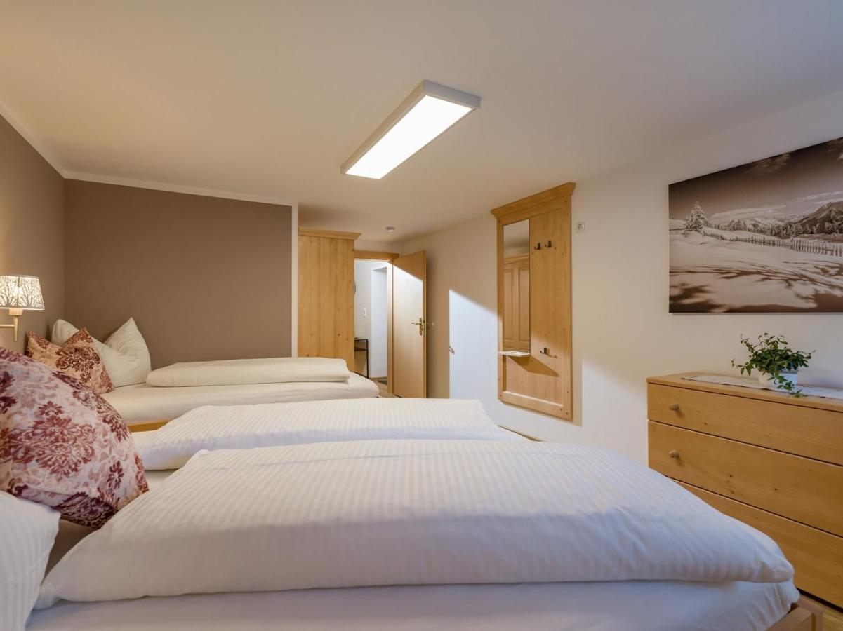Hof Neuhaus Apartment Майерхофен Екстериор снимка