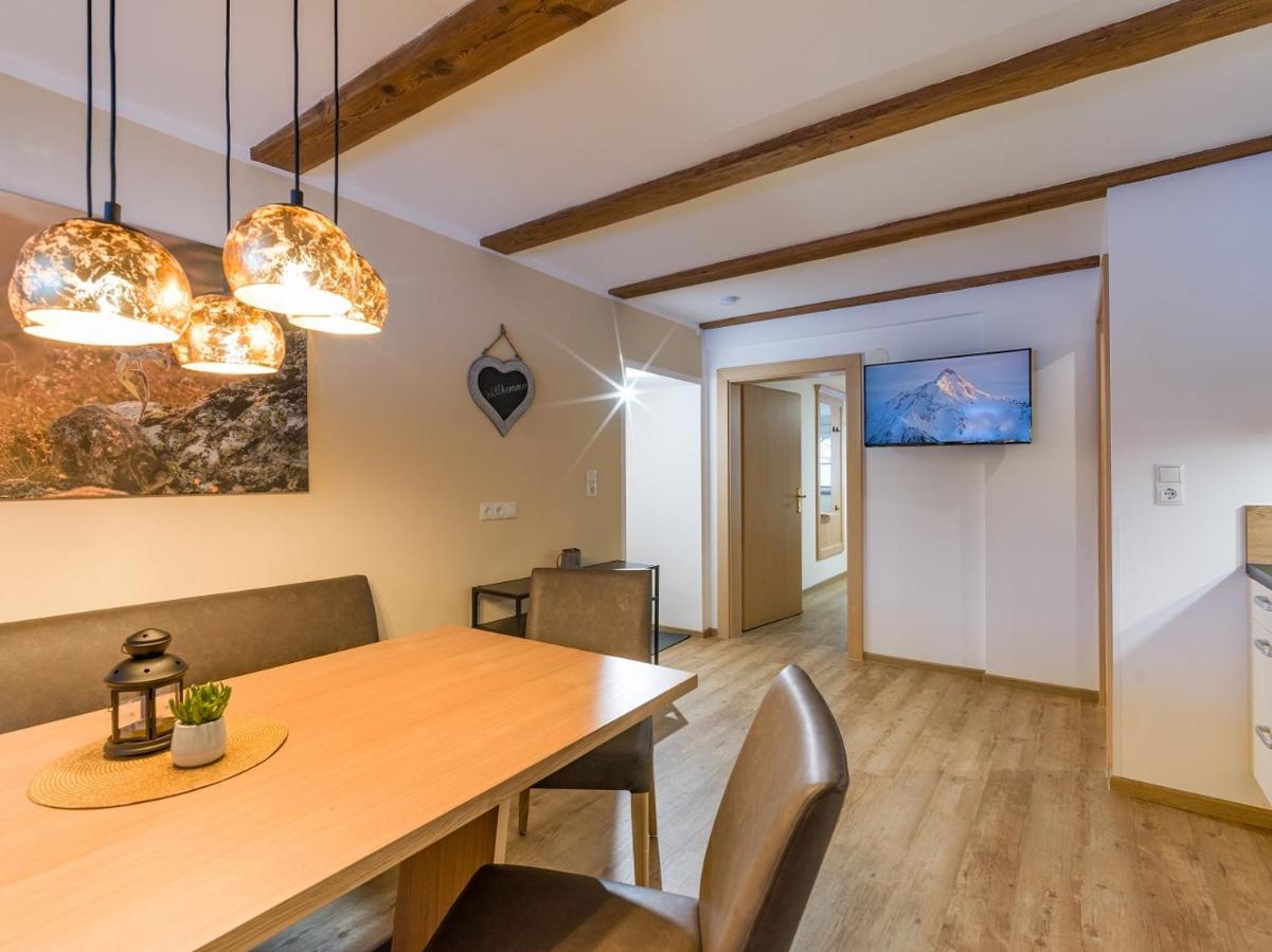 Hof Neuhaus Apartment Майерхофен Екстериор снимка